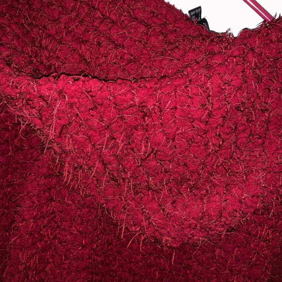 CUTE FUZZY SLEEVELESS CARDIGAN❤️ - Picture 3 of 4